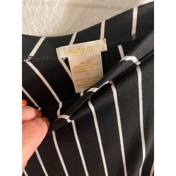 Matty M. black and white strip maxi skirt size S - Picture 2 of 4